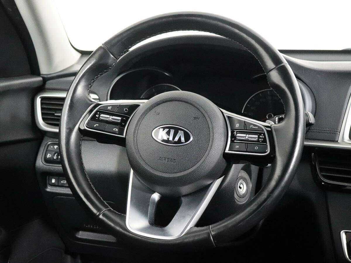 Kia Optima с пробегом — 2018 год. Фото: #12