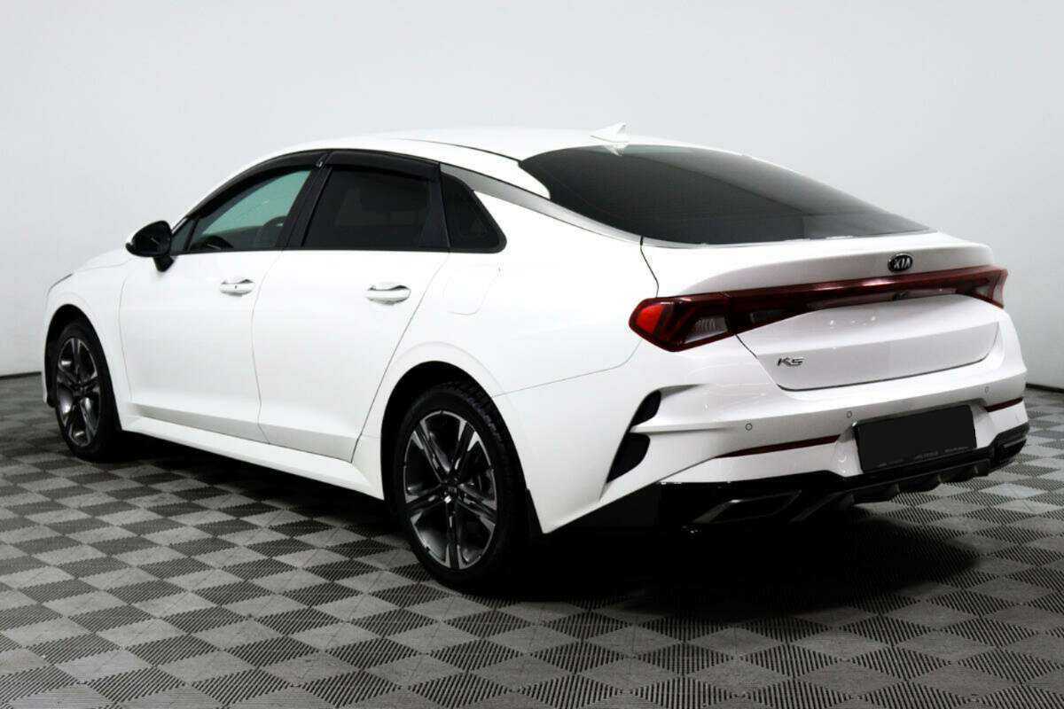 Kia K5 с пробегом — 2021 год. Фото: #6