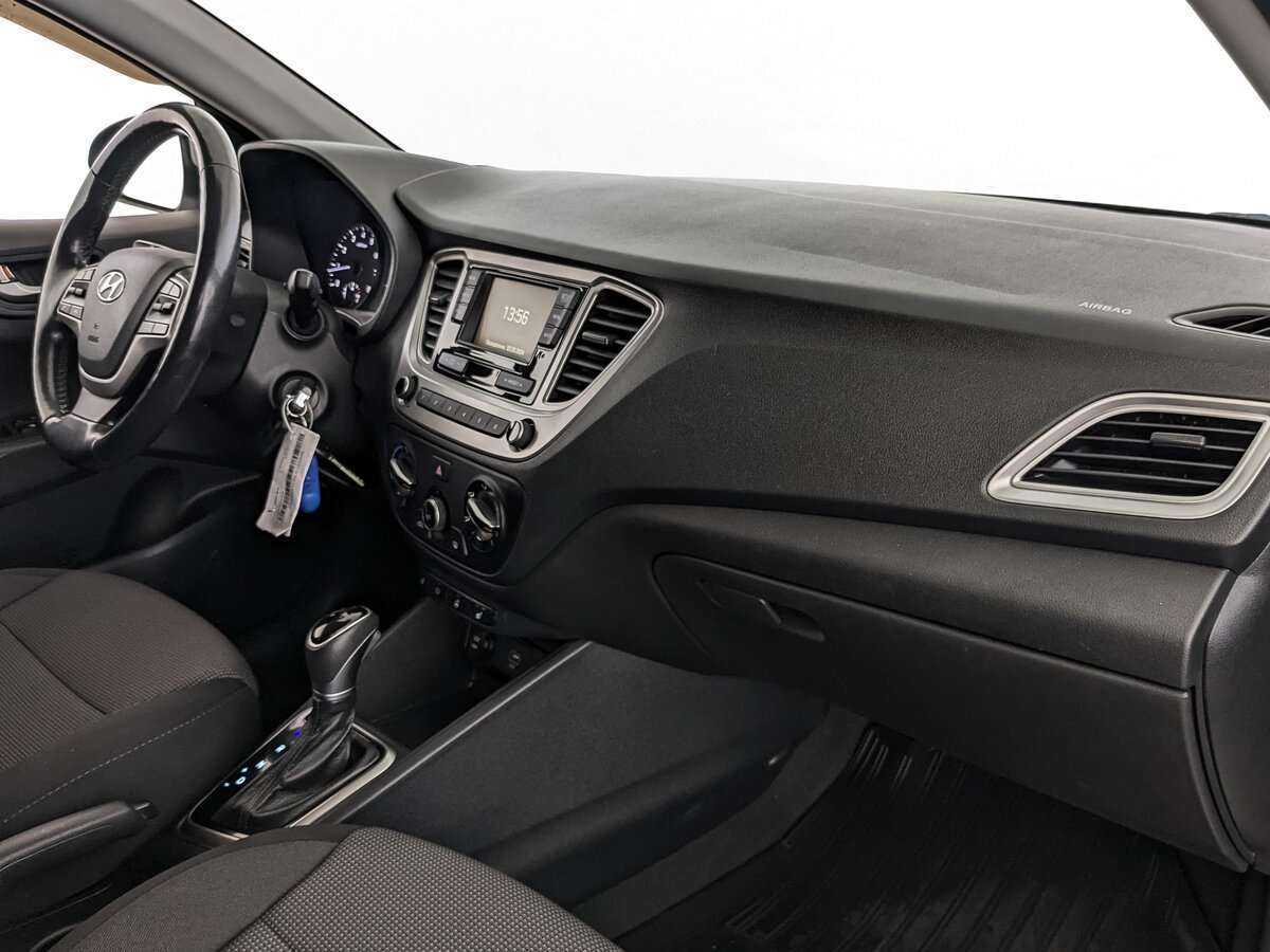Hyundai Solaris с пробегом — 2019 год. Фото: #8