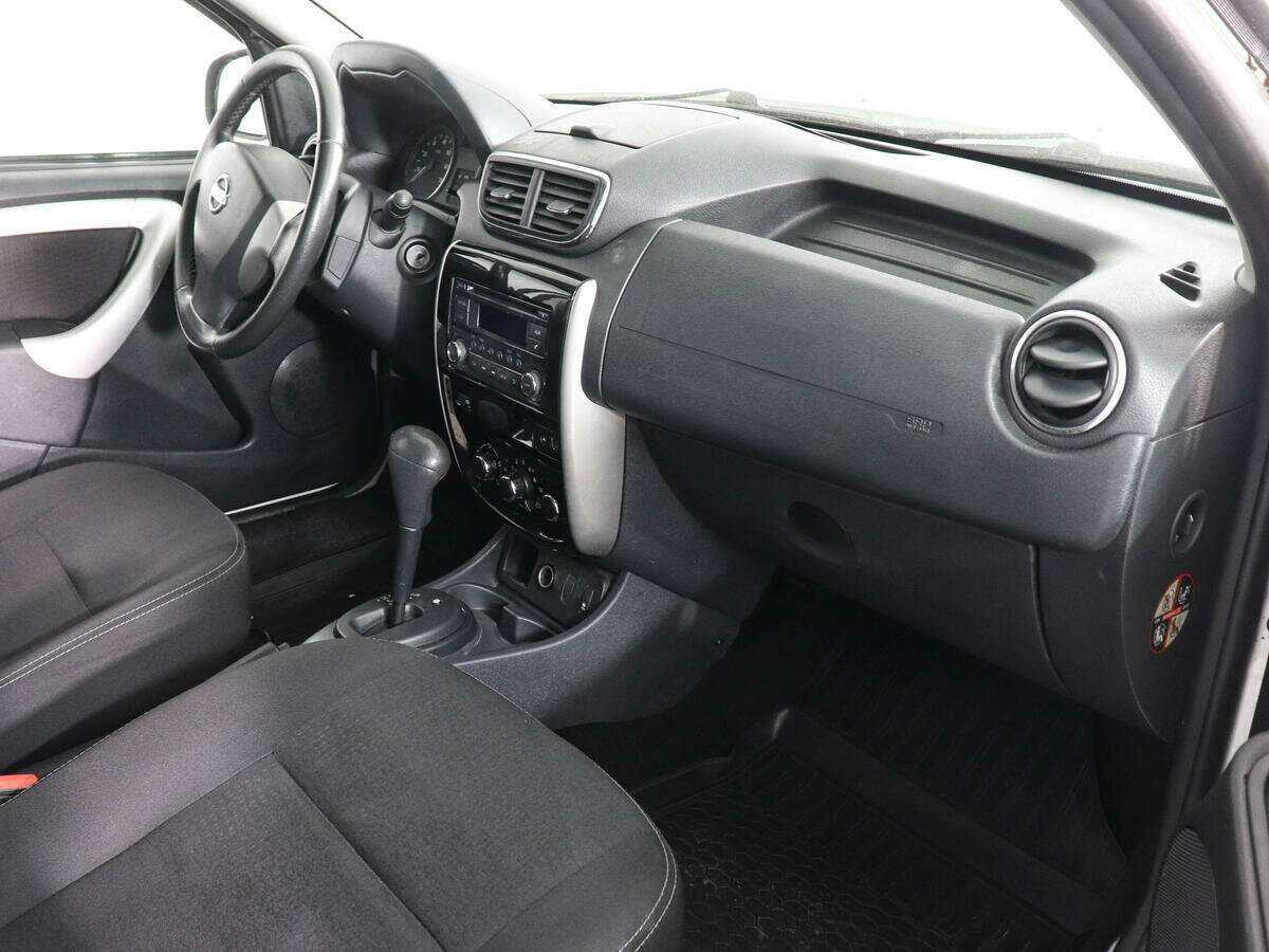 Nissan Terrano с пробегом — 2014 год. Фото: #9