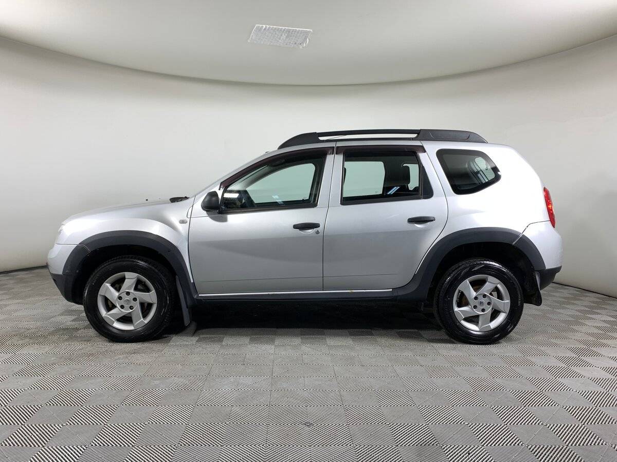 Renault Duster с пробегом — 2013 год. Фото: #7