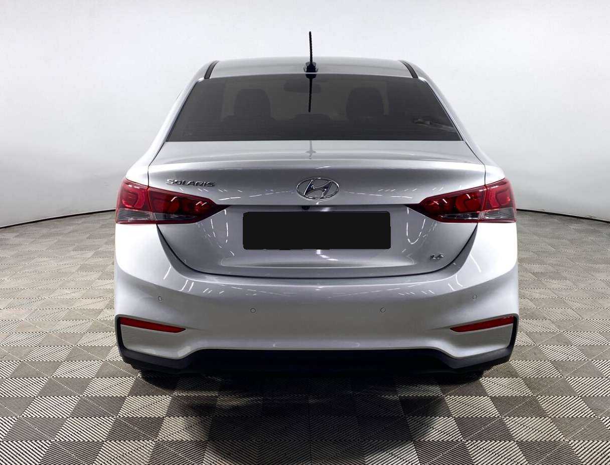 Hyundai Solaris с пробегом — 2019 год. Фото: #4