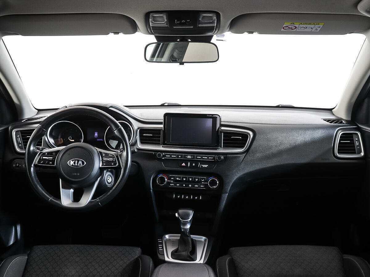 Kia Ceed с пробегом — 2019 год. Фото: #10
