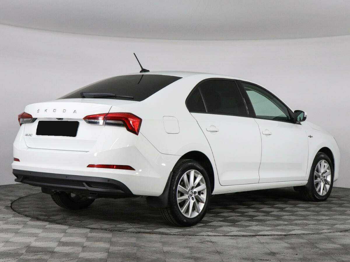 Skoda Rapid с пробегом — 2022 год. Фото: #4