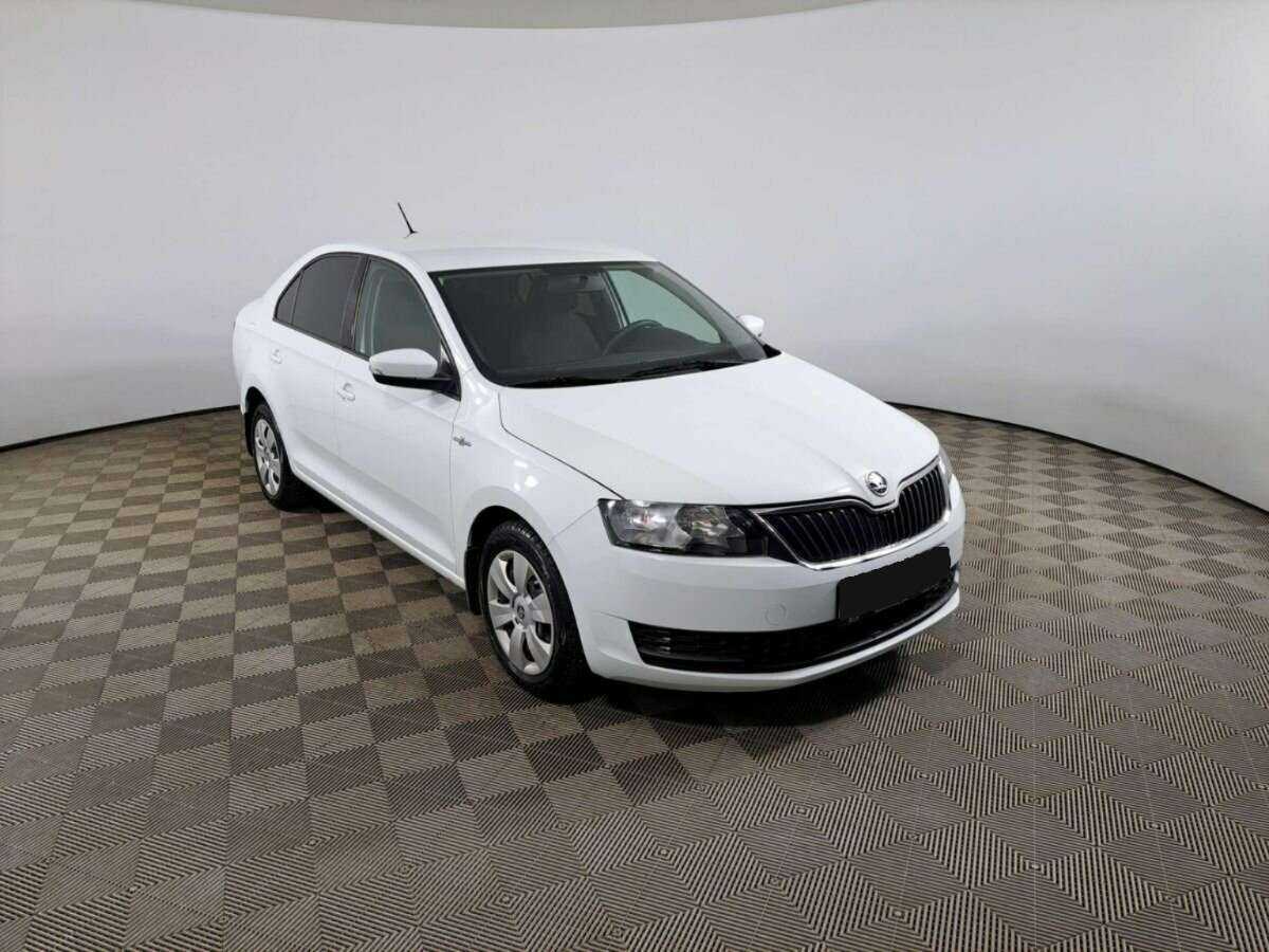 Skoda Rapid с пробегом — 2018 год. Фото: #2