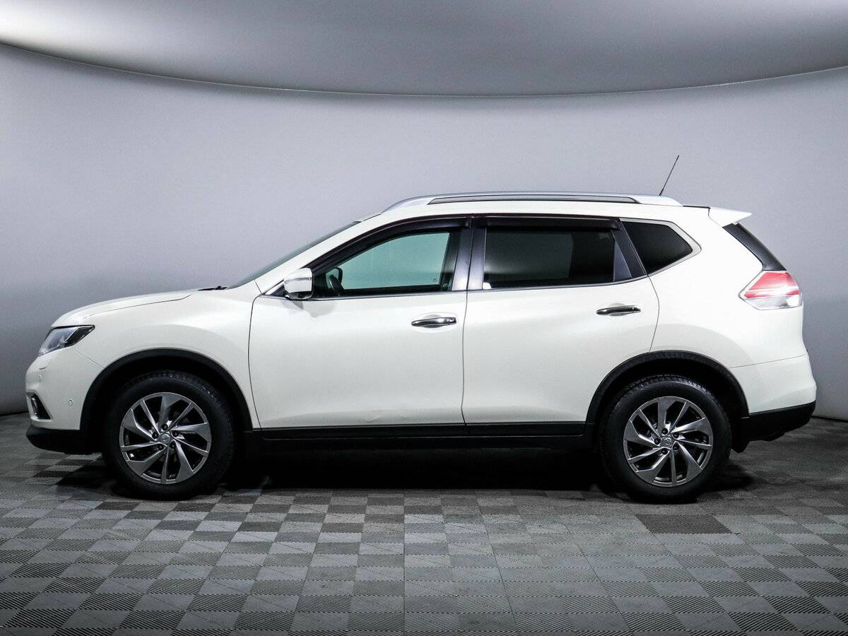 Nissan X-Trail с пробегом — 2015 год. Фото: #7