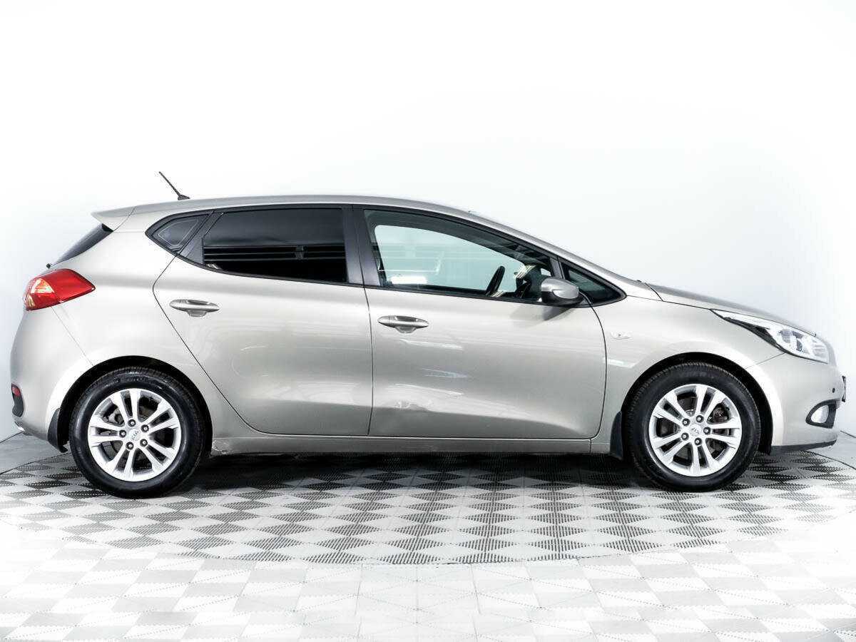 Kia Ceed с пробегом — 2014 год. Фото: #3