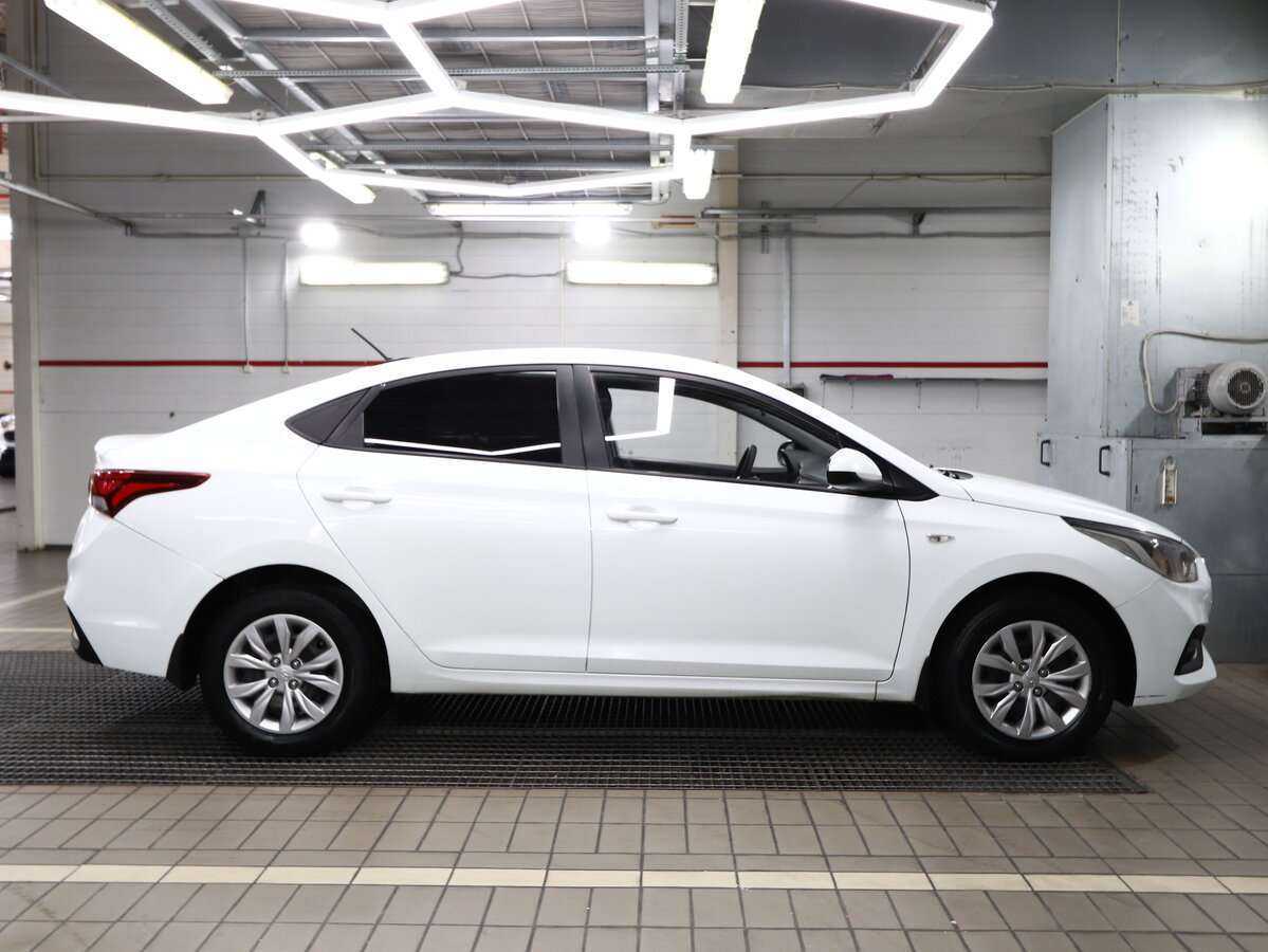 Hyundai Solaris с пробегом — 2018 год. Фото: #14