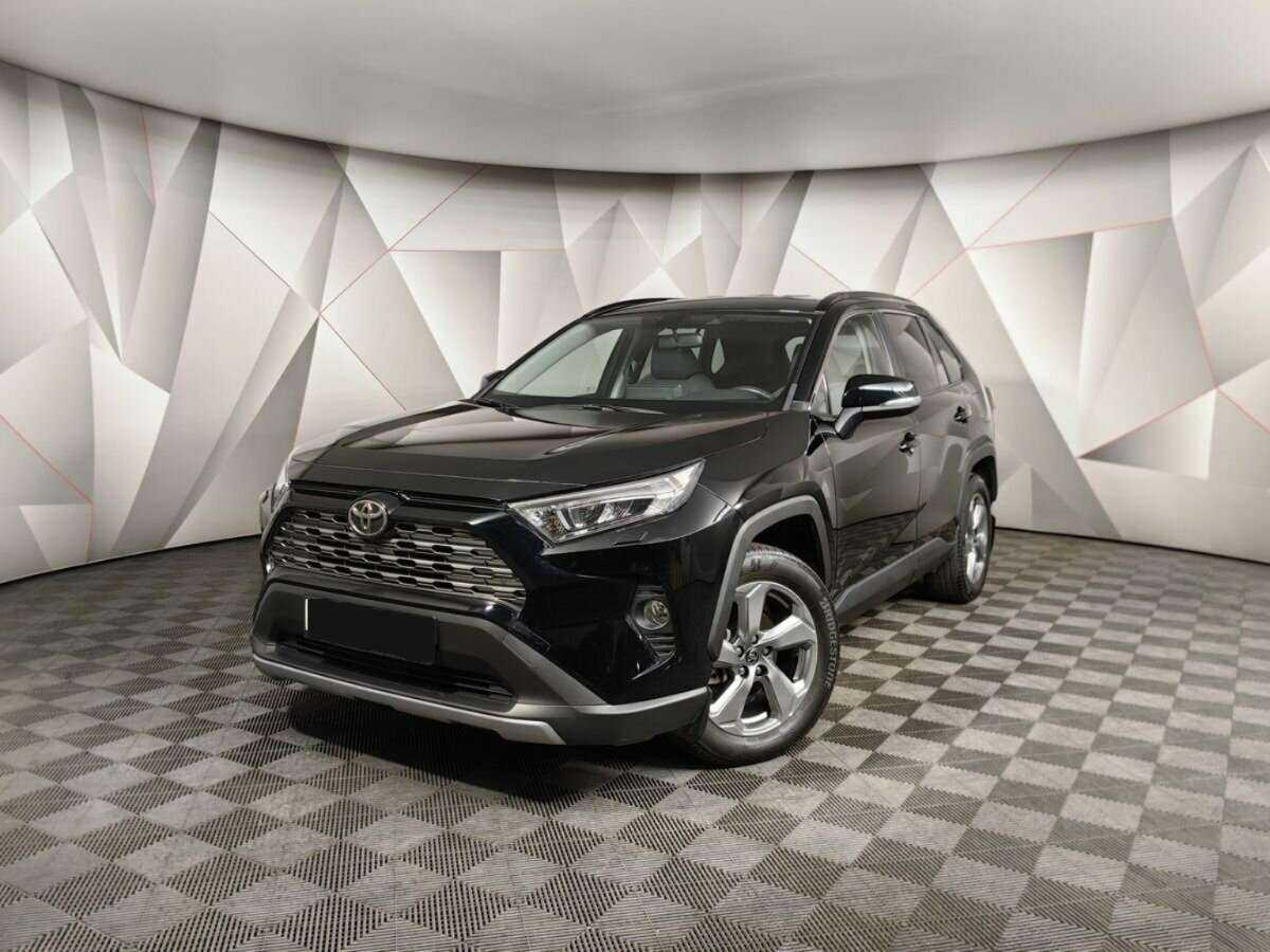 Toyota RAV4 с пробегом — 2020 год. Фото: #0