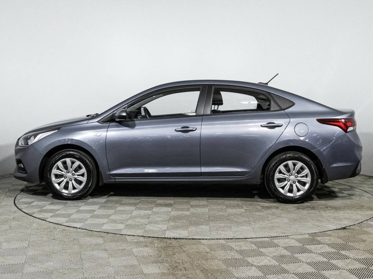 Hyundai Solaris с пробегом — 2017 год. Фото: #7