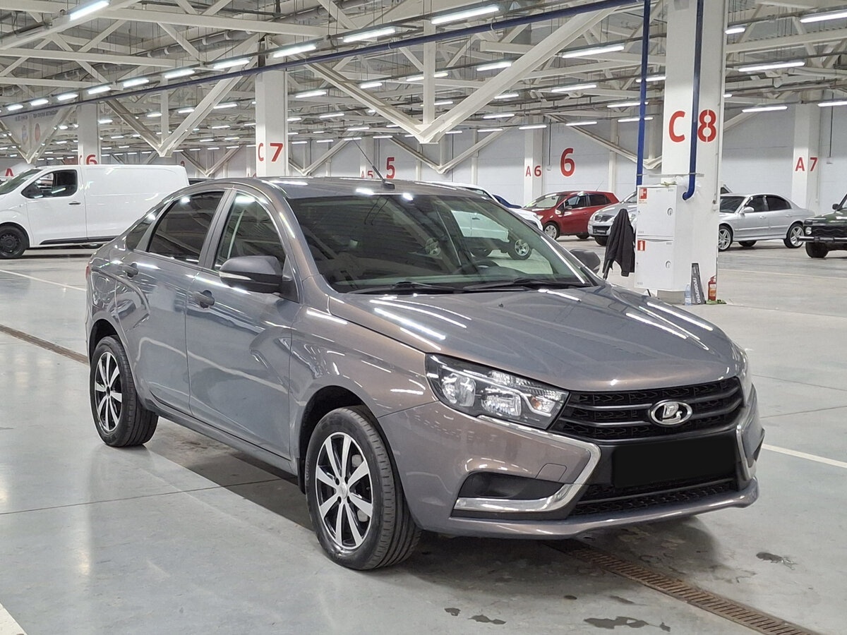 Lada (ВАЗ) Vesta с пробегом — 2019 год. Фото: #2