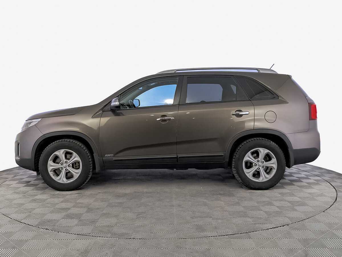 Kia Sorento с пробегом — 2016 год. Фото: #7