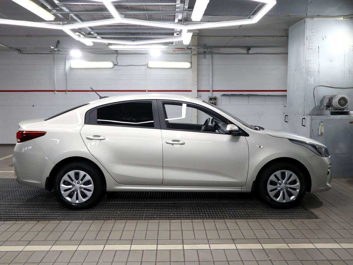 Kia Rio с пробегом — 2019 год. Фото: #5