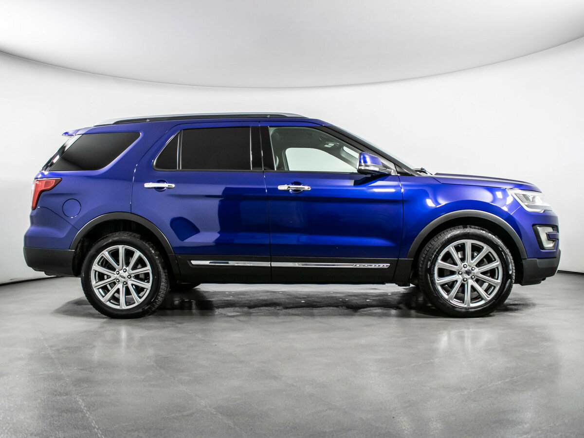 Ford Explorer с пробегом — 2017 год. Фото: #3