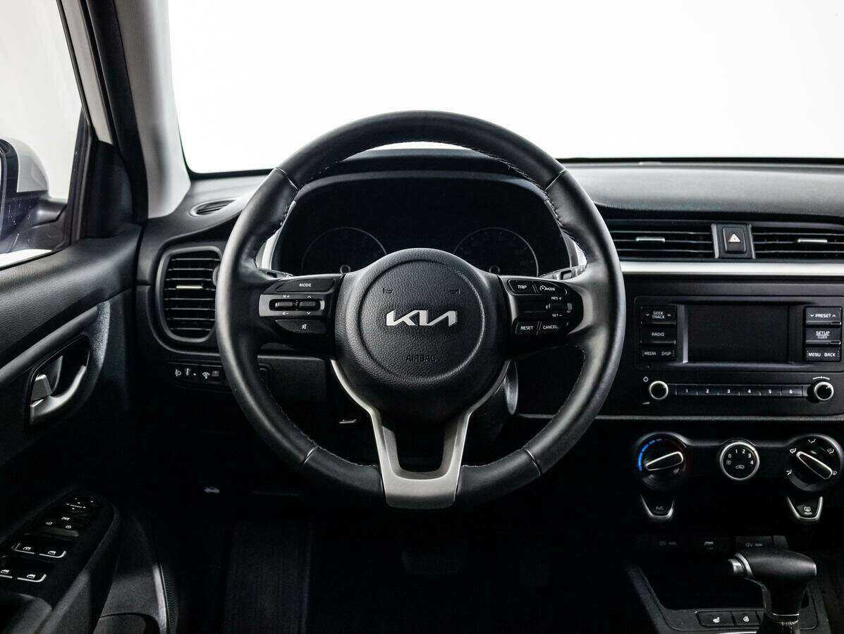 Kia Rio с пробегом — 2021 год. Фото: #13