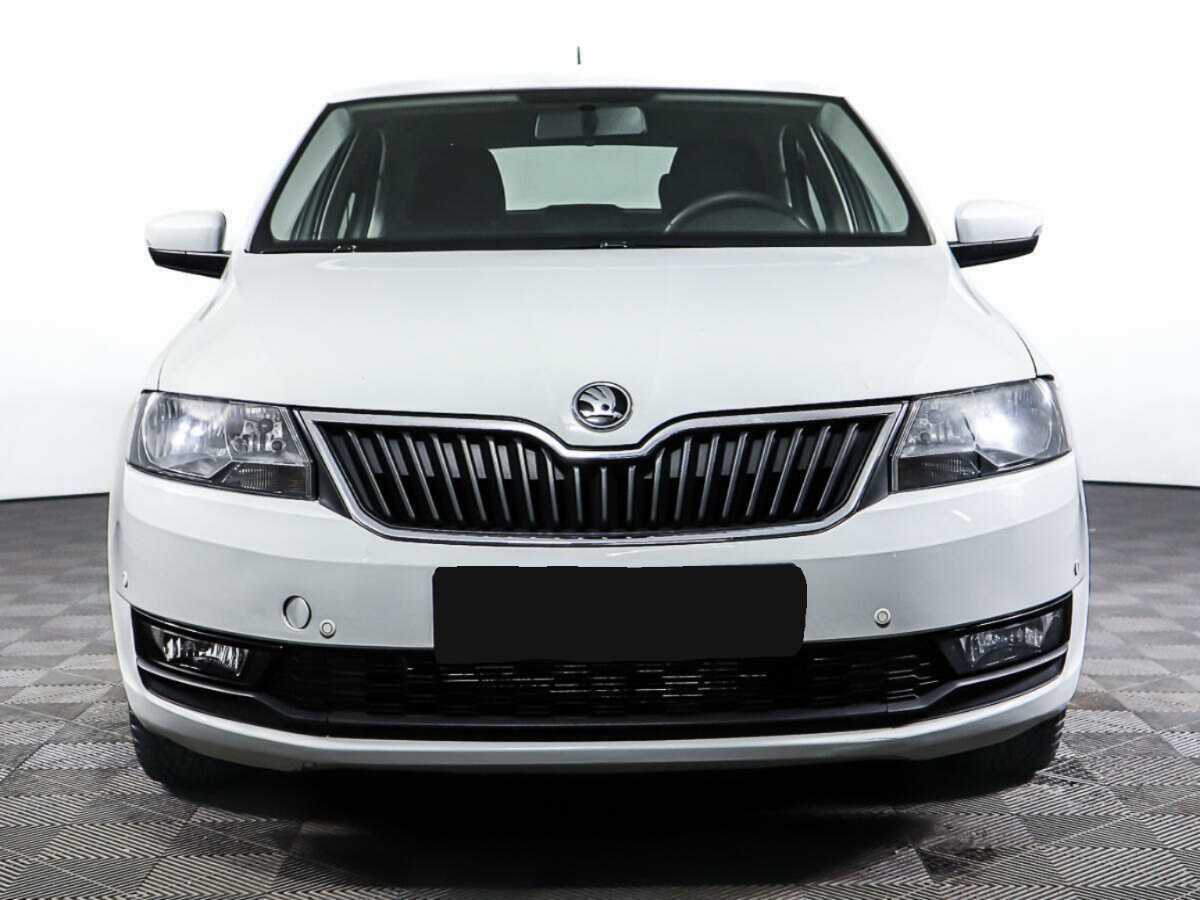Skoda Rapid с пробегом — 2017 год. Фото: #1