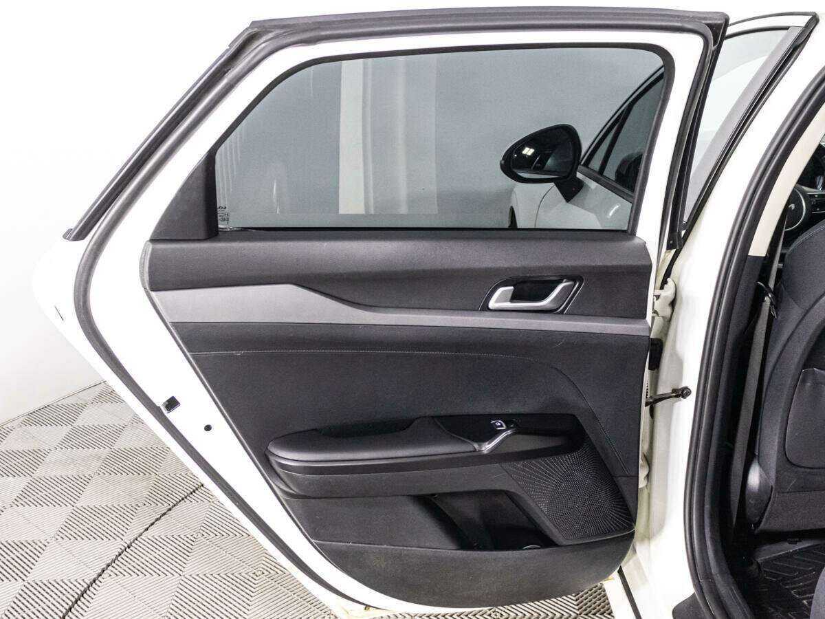 Kia K5 с пробегом — 2022 год. Фото: #24