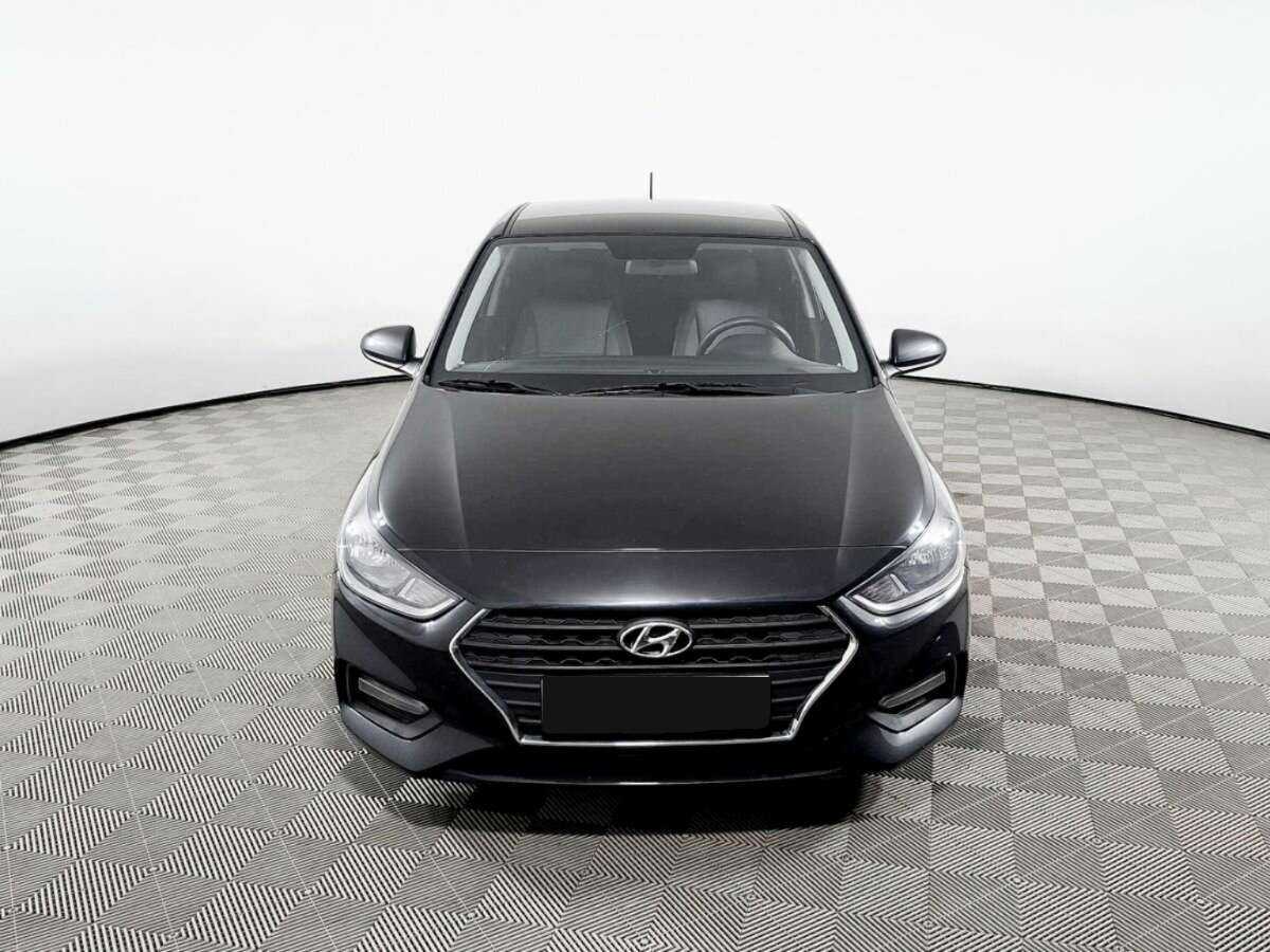 Hyundai Solaris с пробегом — 2019 год. Фото: #1