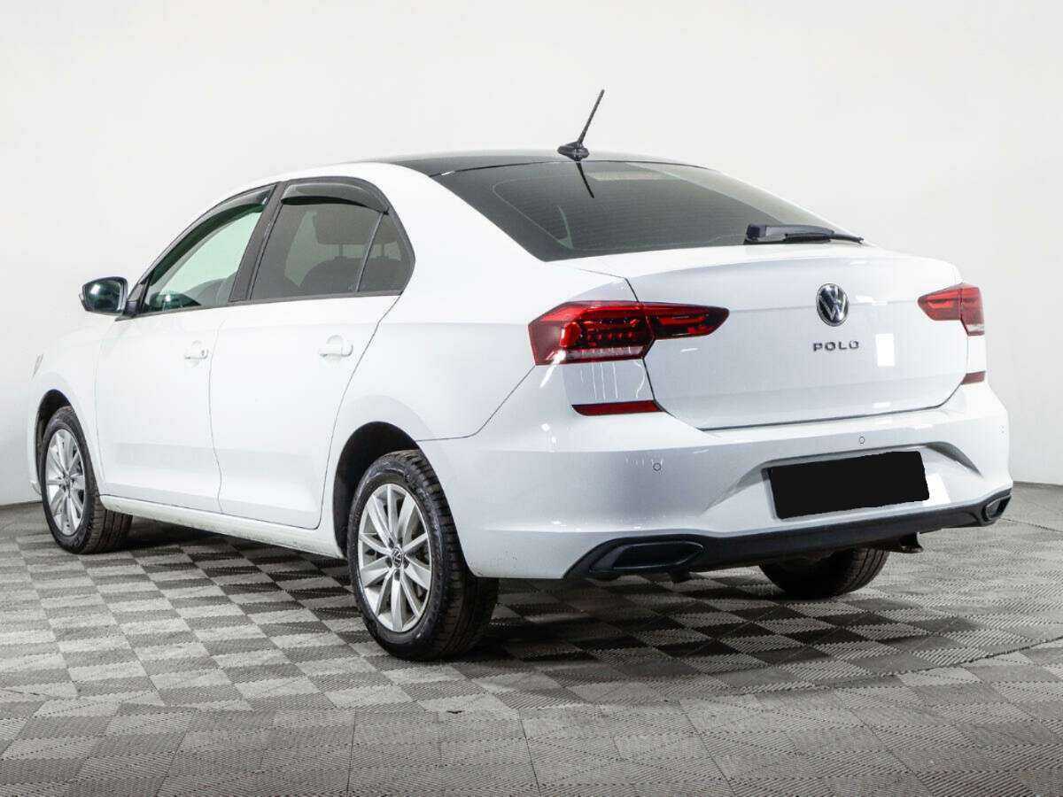 Volkswagen Polo с пробегом — 2021 год. Фото: #6
