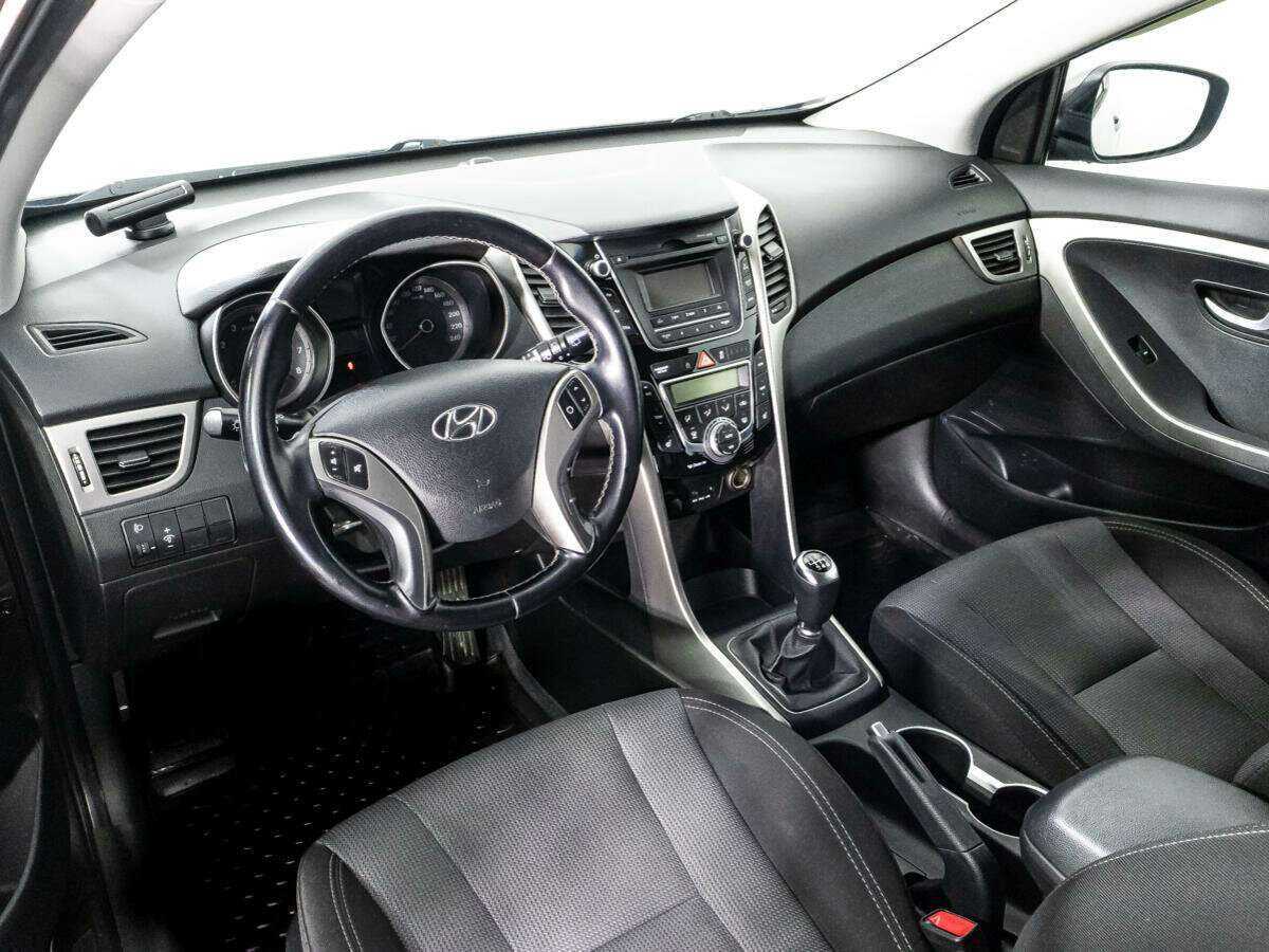 Hyundai i30 с пробегом — 2013 год. Фото: #10