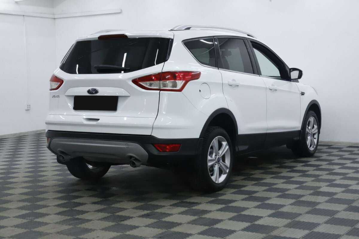Ford Kuga с пробегом — 2016 год. Фото: #3