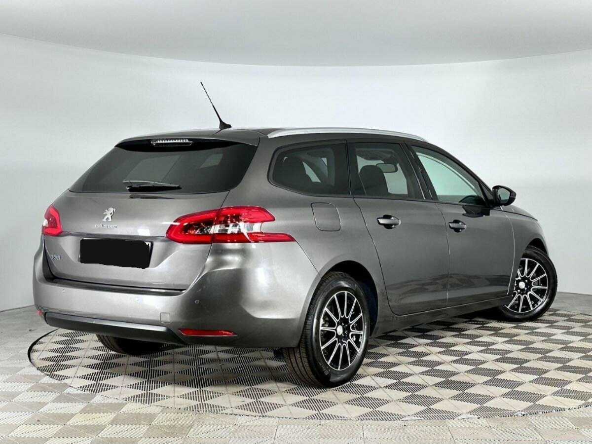 Peugeot 308 с пробегом — 2018 год. Фото: #1