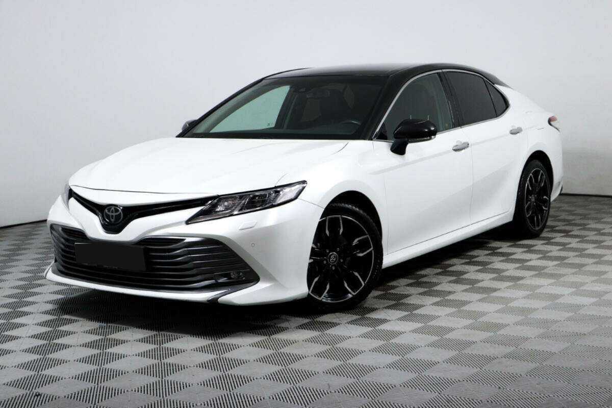 Toyota Camry с пробегом — 2020 год. Посмотреть фото