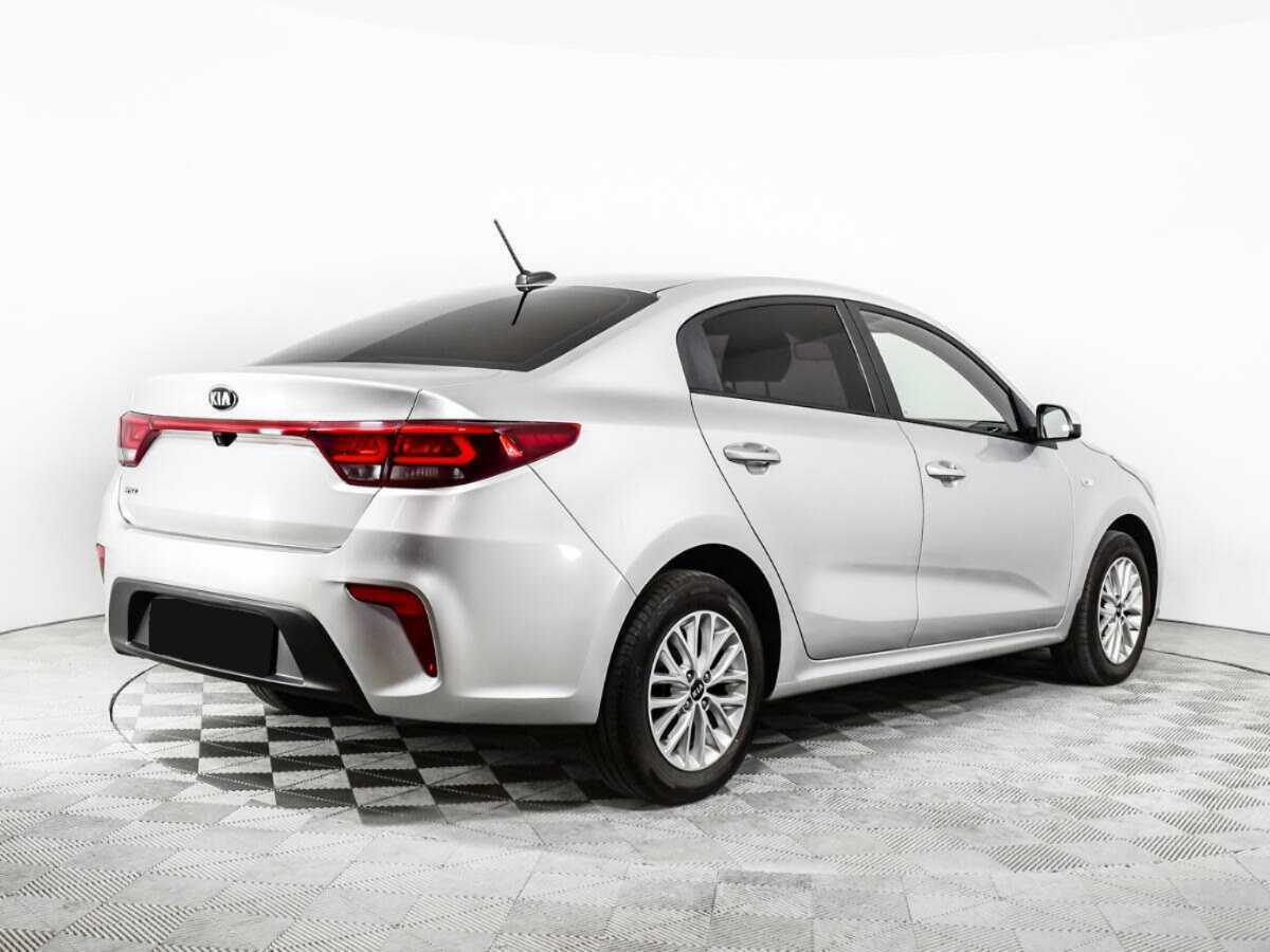 Kia Rio с пробегом — 2020 год. Фото: #4