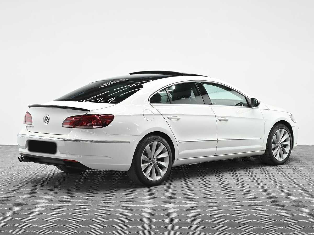 Volkswagen Passat CC с пробегом — 2013 год. Фото: #2