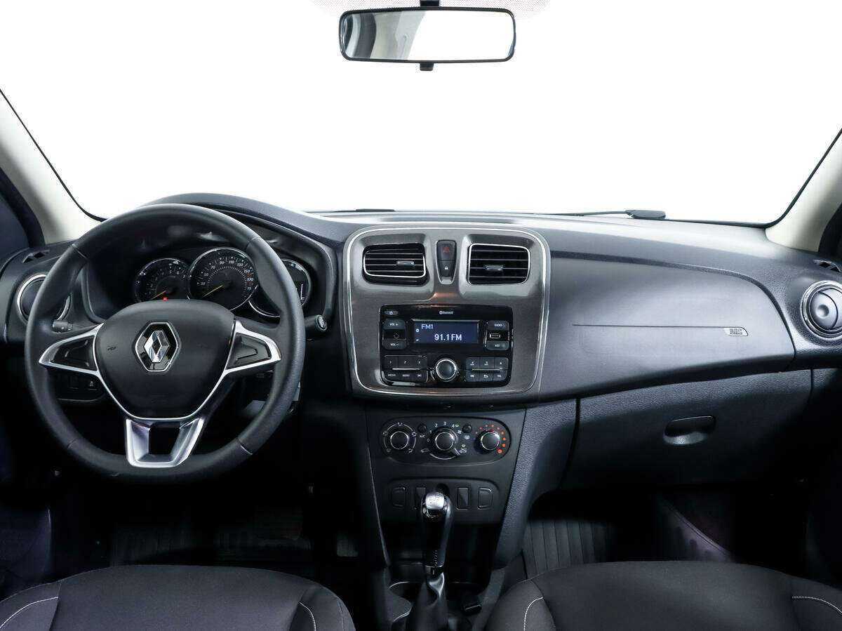Renault Logan с пробегом — 2020 год. Фото: #9