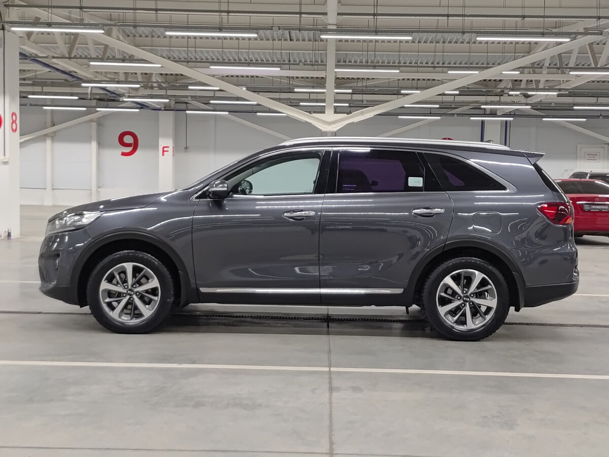 Kia Sorento с пробегом — 2019 год. Фото: #7