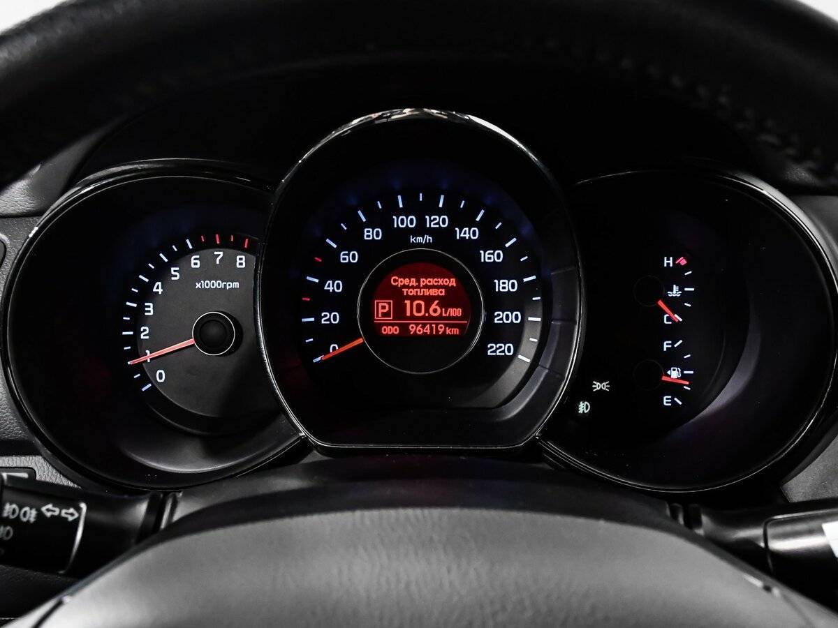 Kia Rio с пробегом — 2012 год. Фото: #9