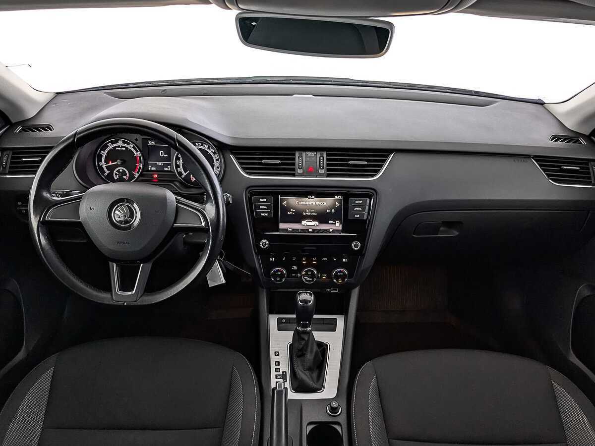 Skoda Octavia с пробегом — 2020 год. Фото: #11