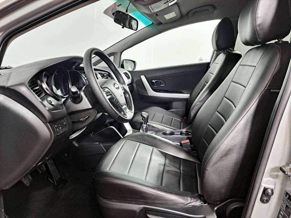 Kia Ceed с пробегом — 2015 год. Фото: #12