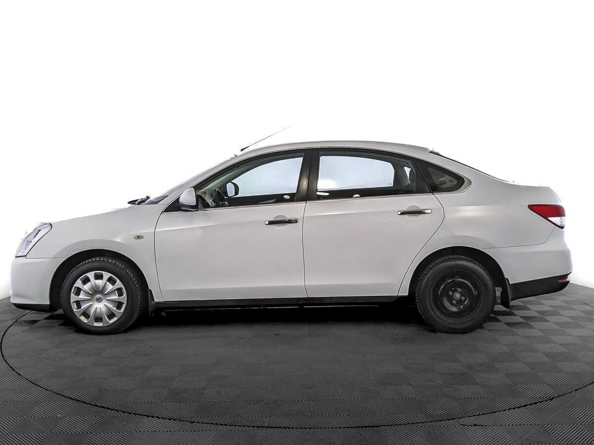 Nissan Almera с пробегом — 2015 год. Фото: #7