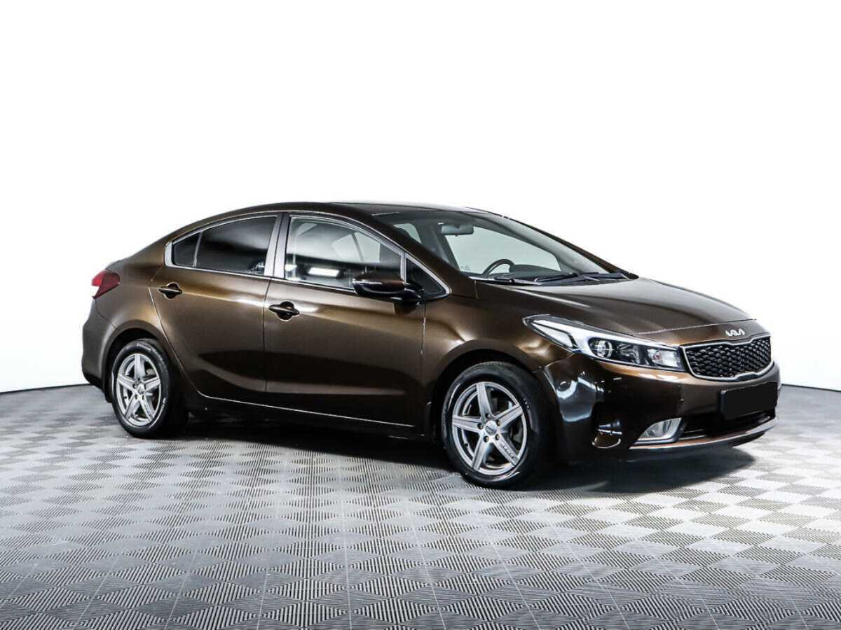 Kia Cerato с пробегом — 2017 год. Фото: #2