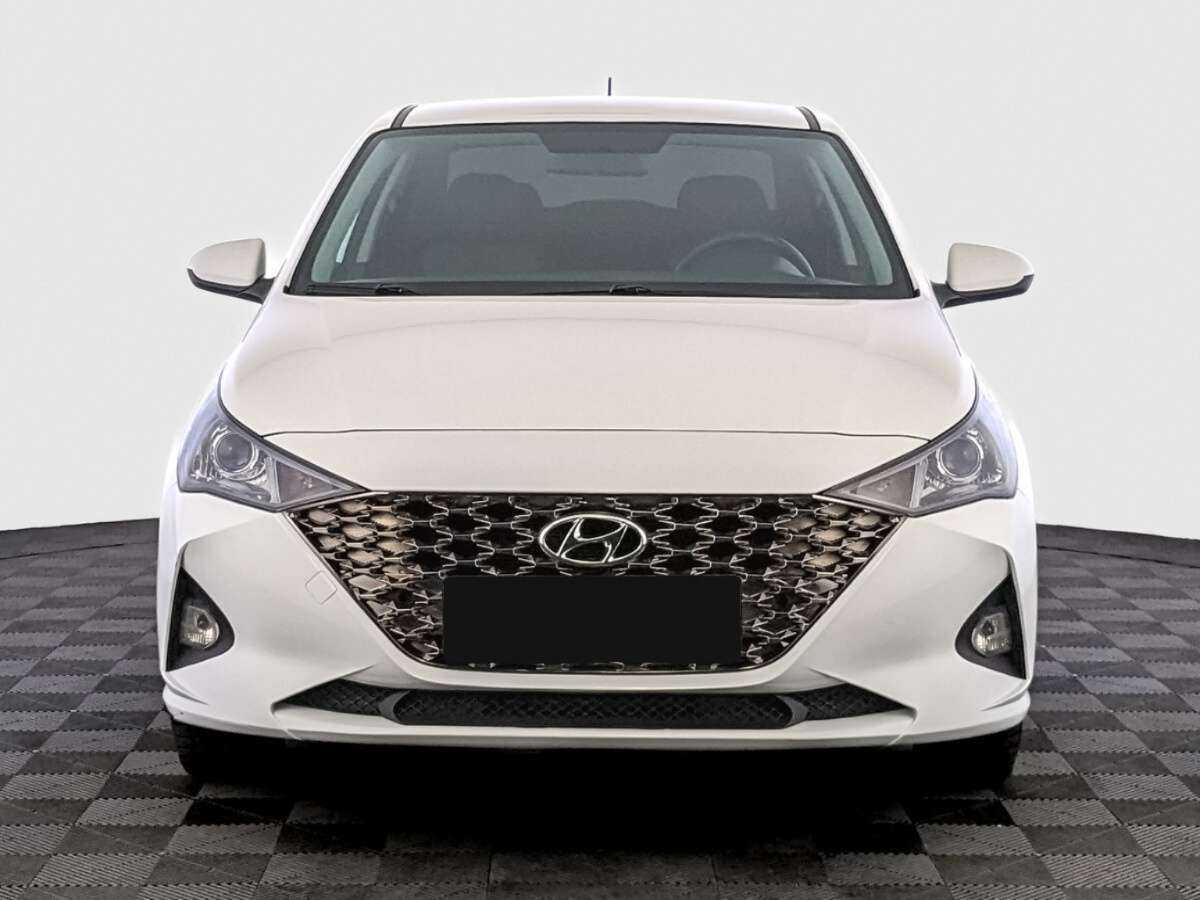 Hyundai Solaris с пробегом — 2021 год. Фото: #1