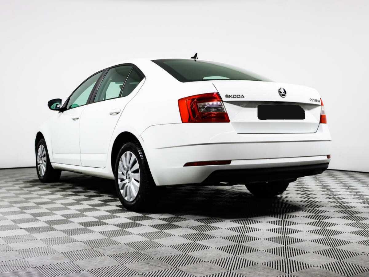 Skoda Octavia с пробегом — 2018 год. Фото: #5