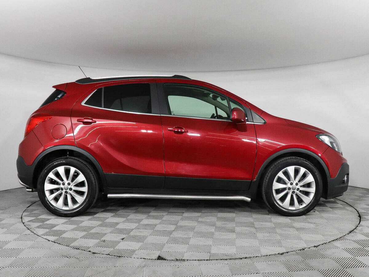 Opel Mokka с пробегом — 2015 год. Фото: #3