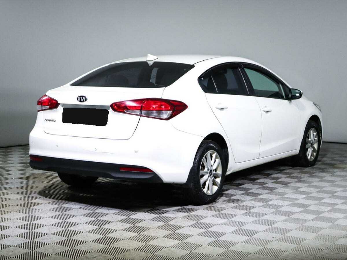 Kia Cerato с пробегом — 2018 год. Фото: #4