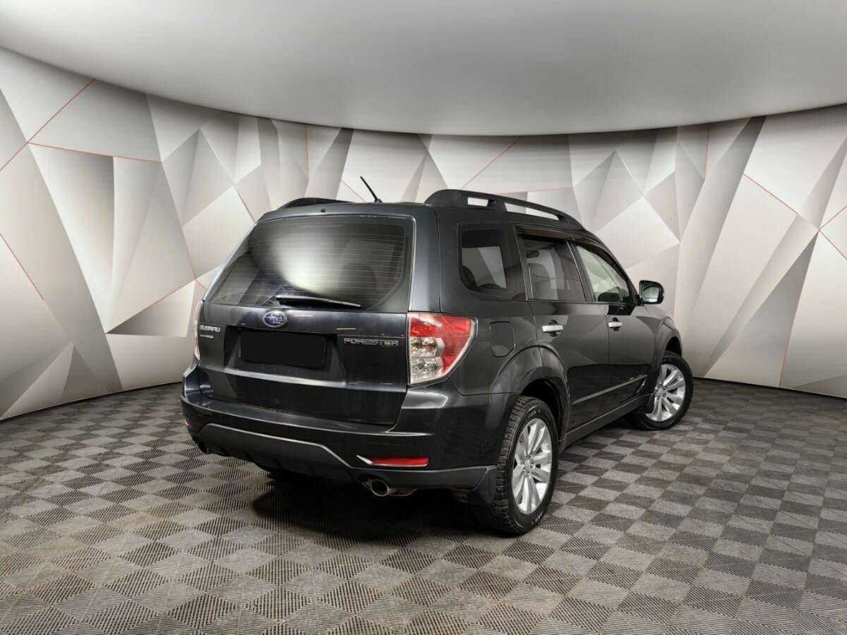 Subaru Forester с пробегом — 2012 год. Фото: #1