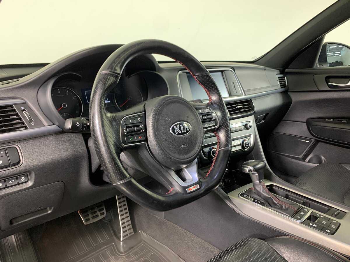 Kia Optima с пробегом — 2016 год. Фото: #9