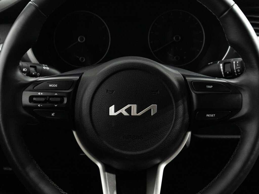 Kia Rio с пробегом — 2022 год. Фото: #22