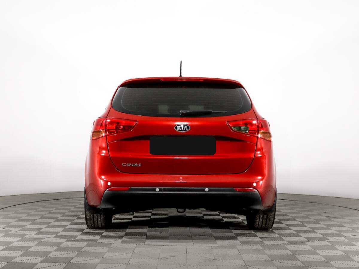 Kia Ceed с пробегом — 2014 год. Фото: #5