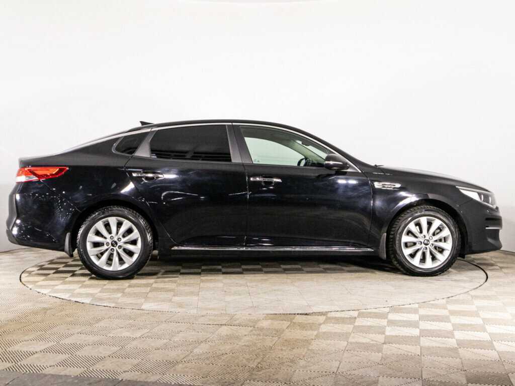 Kia Optima с пробегом — 2017 год. Фото: #3