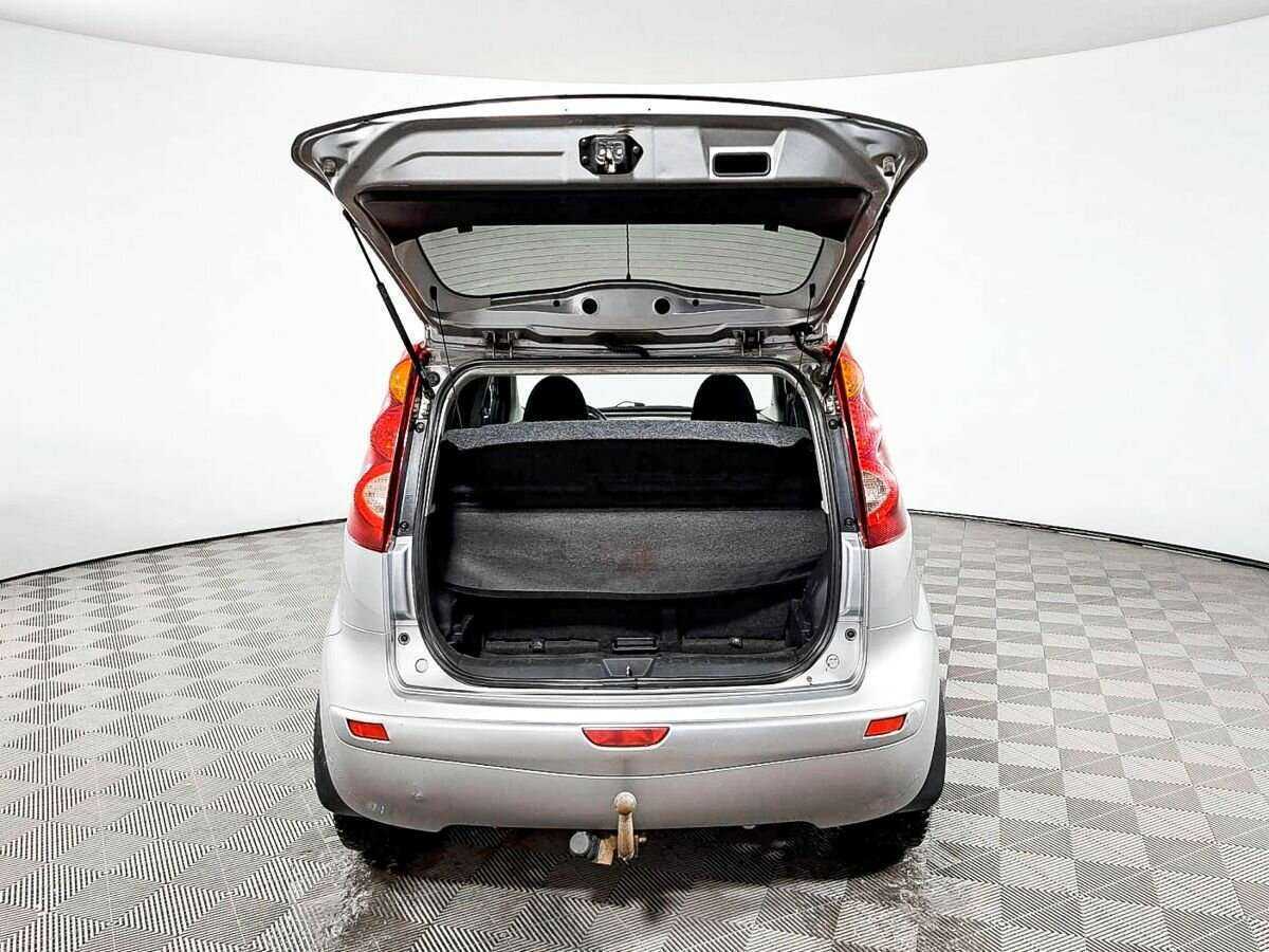 Nissan Note с пробегом — 2012 год. Фото: #7