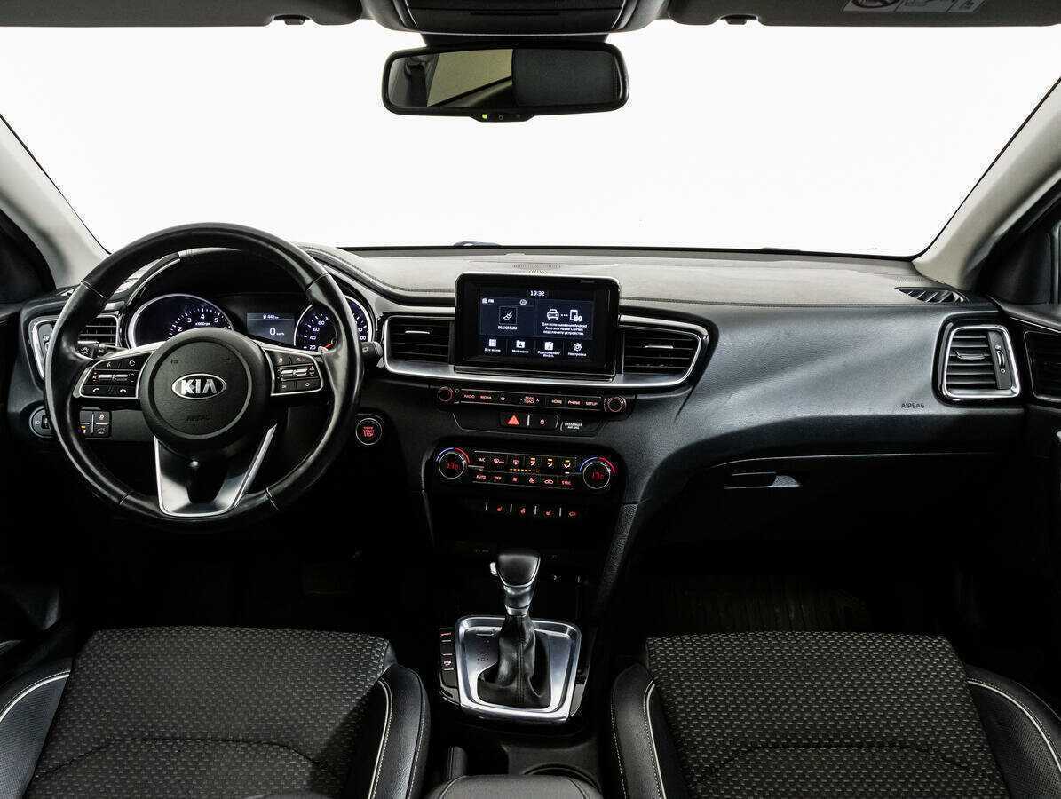 Kia Ceed с пробегом — 2019 год. Фото: #7