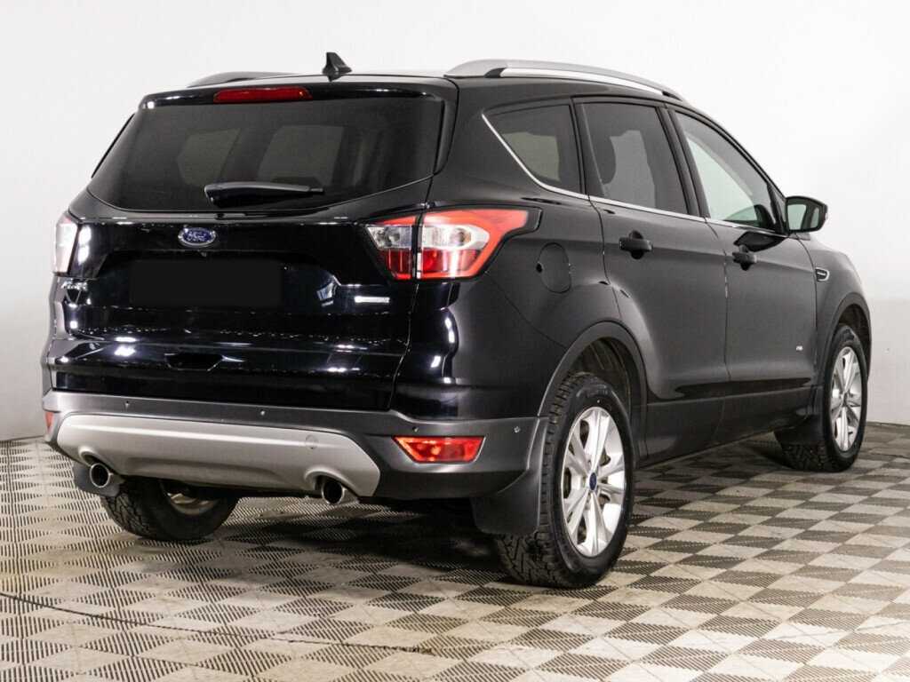 Ford Kuga с пробегом — 2017 год. Фото: #4