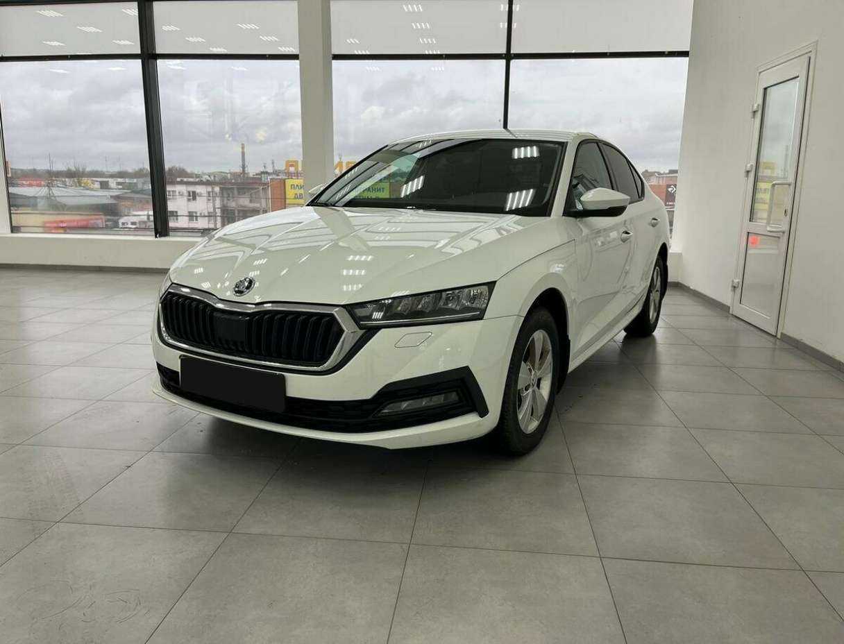 Skoda Octavia с пробегом — 2021 год. Посмотреть фото