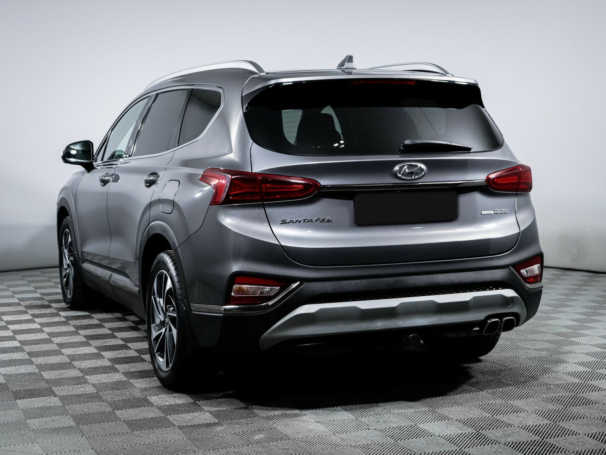 Hyundai Santa Fe с пробегом — 2019 год. Фото: #6